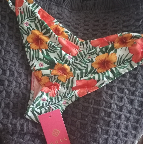 Doll bikini - Picture 3 of 3